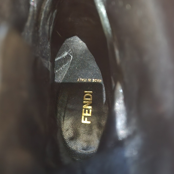 Fendi Zucca canvas and patent leather boots - Picture 4 of 6